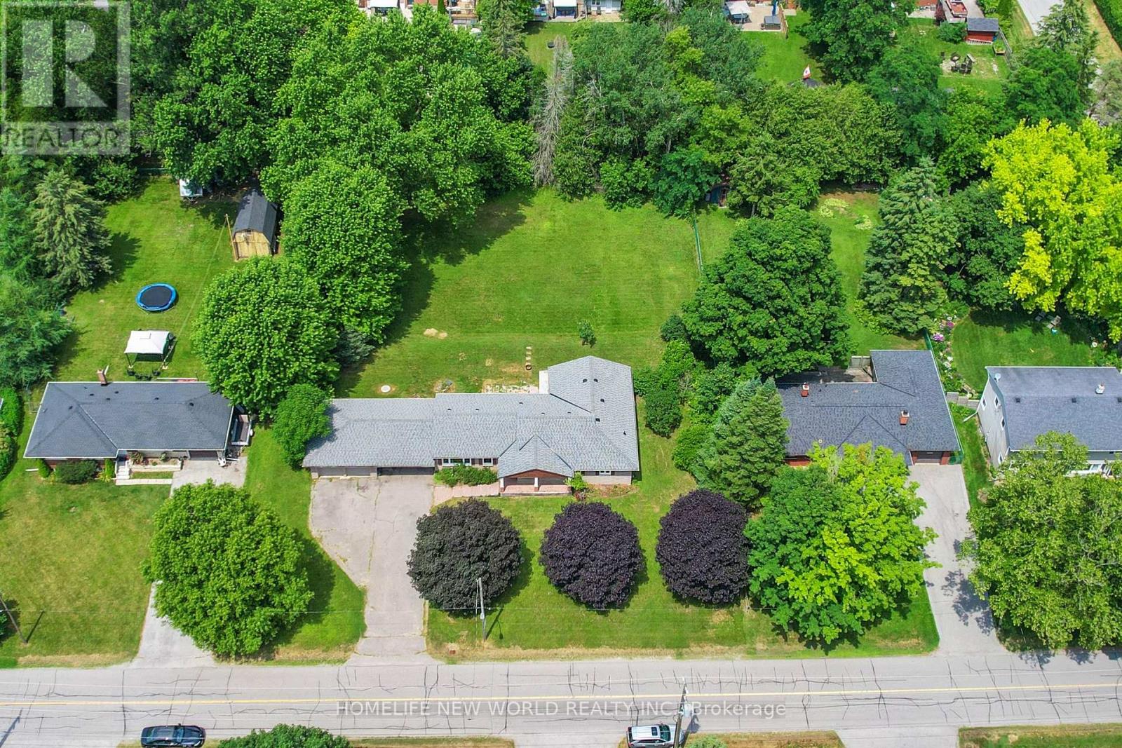 66 Farr Avenue, East Gwillimbury, Ontario  L0G 1V0 - Photo 47 - N12281562