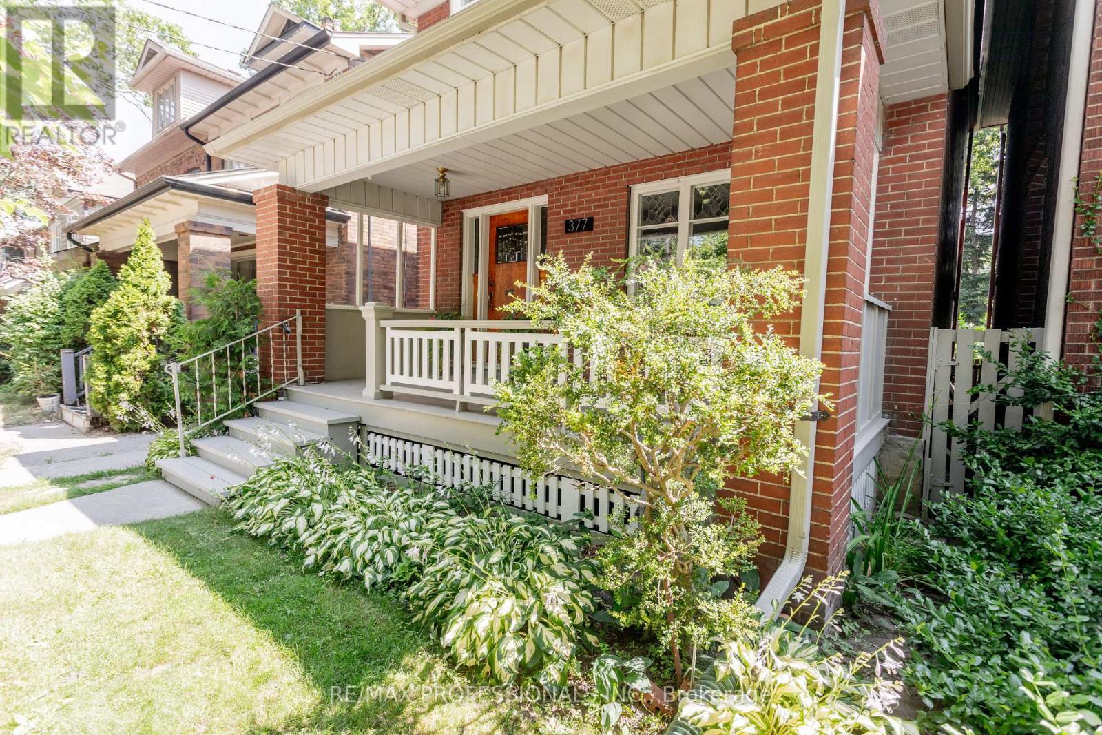 377 Armadale Avenue, Toronto, Ontario  M6S 3X7 - Photo 2 - W12213281