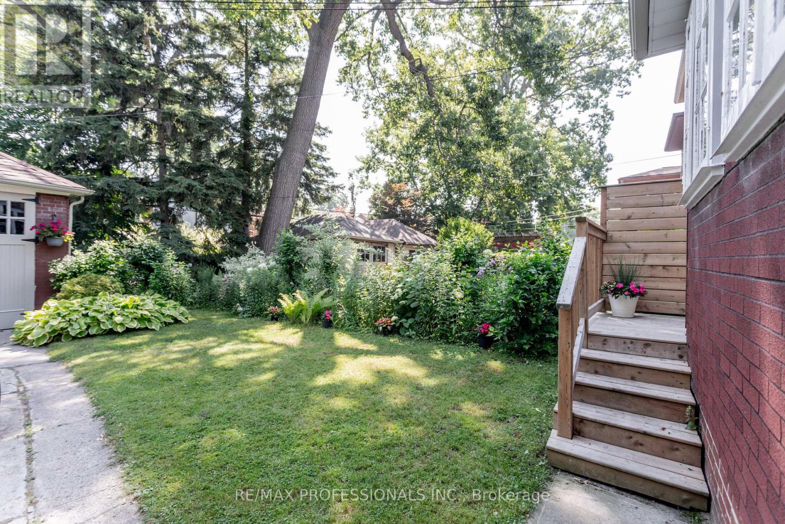 377 Armadale Avenue, Toronto, Ontario  M6S 3X7 - Photo 29 - W12213281