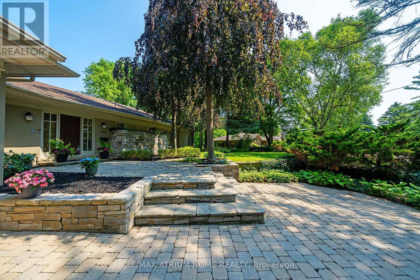 Property at 223 TRELAWN AVENUE image 2