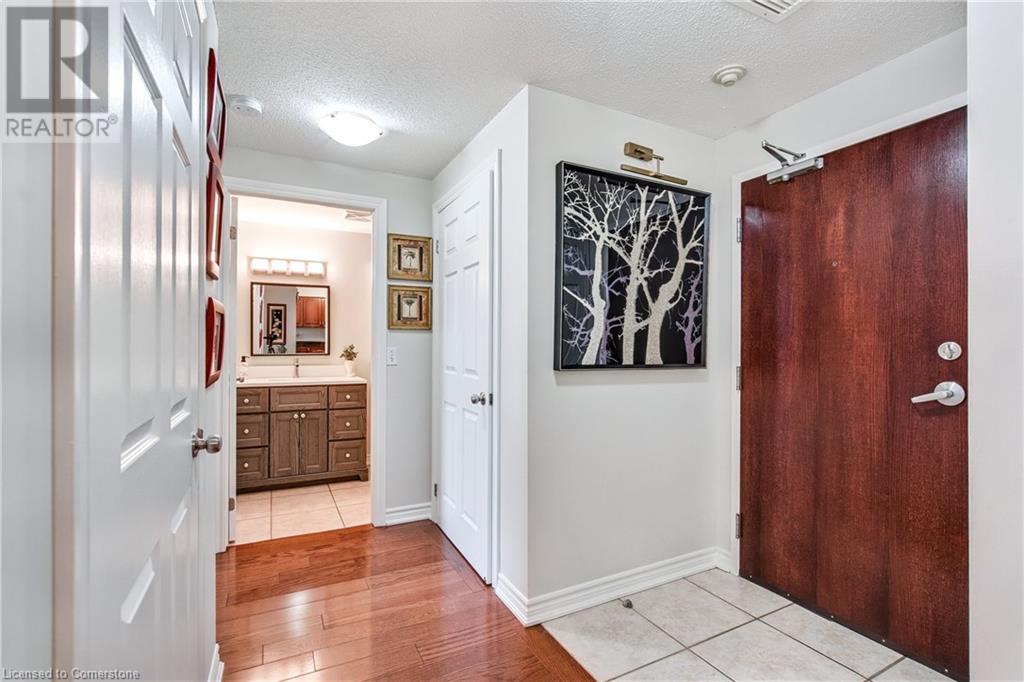 47 Caroline Street N Unit# 401, Hamilton, Ontario  L8R 2R6 - Photo 11 - 40751752