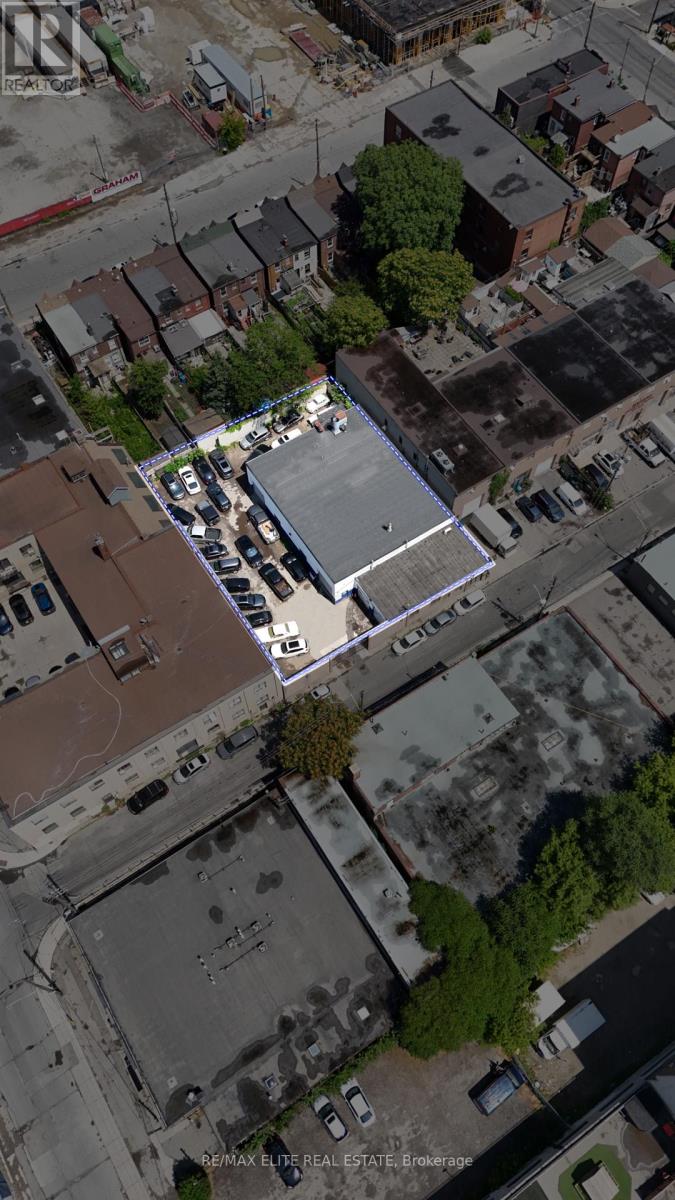 20 Jenet Avenue, Toronto (Dovercourt-Wallace Emerson-Junction), Ontario  M6H 1R4 - Photo 2 - W12277846
