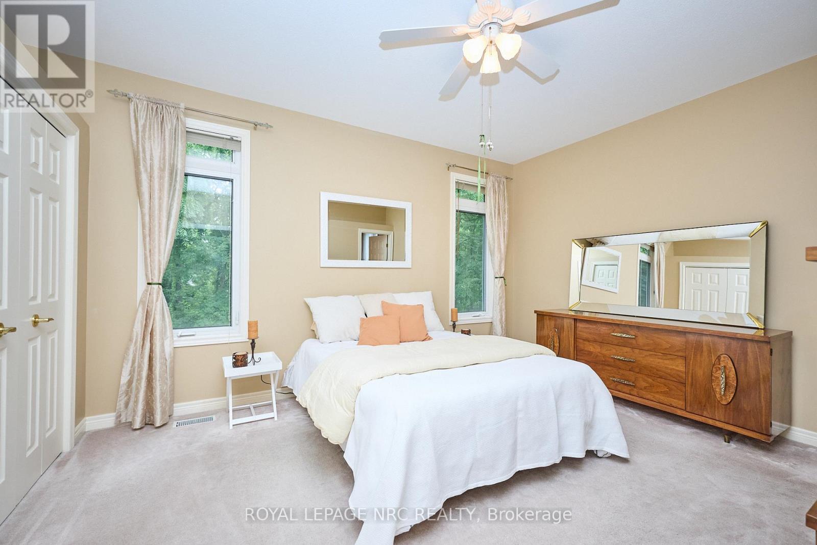 3393 Stanton Court, Lincoln (Lincoln-Jordan/vineland), Ontario  L0R 2E0 - Photo 18 - X12283849