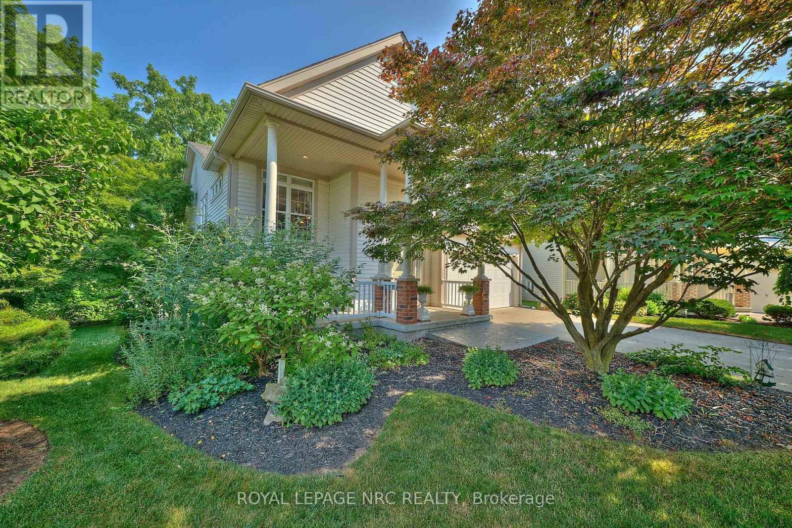 3393 Stanton Court, Lincoln (Lincoln-Jordan/vineland), Ontario  L0R 2E0 - Photo 2 - X12283849