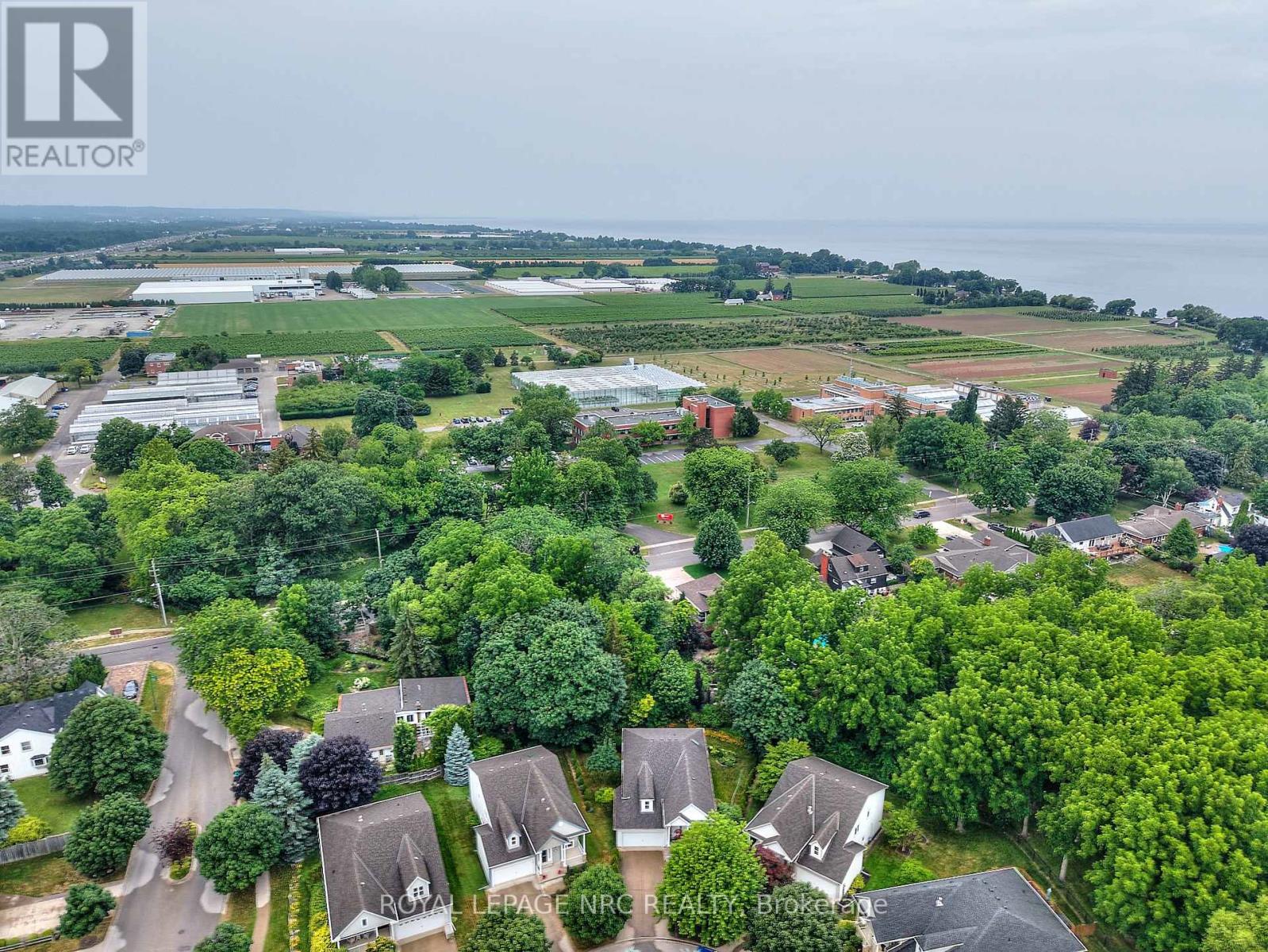 3393 Stanton Court, Lincoln (Lincoln-Jordan/vineland), Ontario  L0R 2E0 - Photo 46 - X12283849