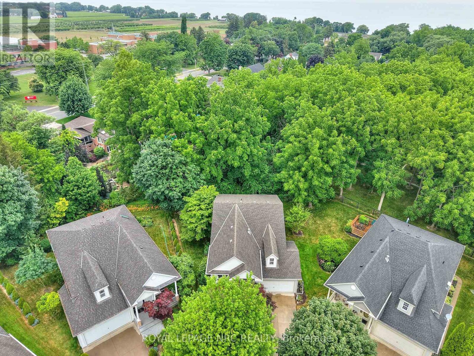 3393 Stanton Court, Lincoln (Lincoln-Jordan/vineland), Ontario  L0R 2E0 - Photo 42 - X12283849