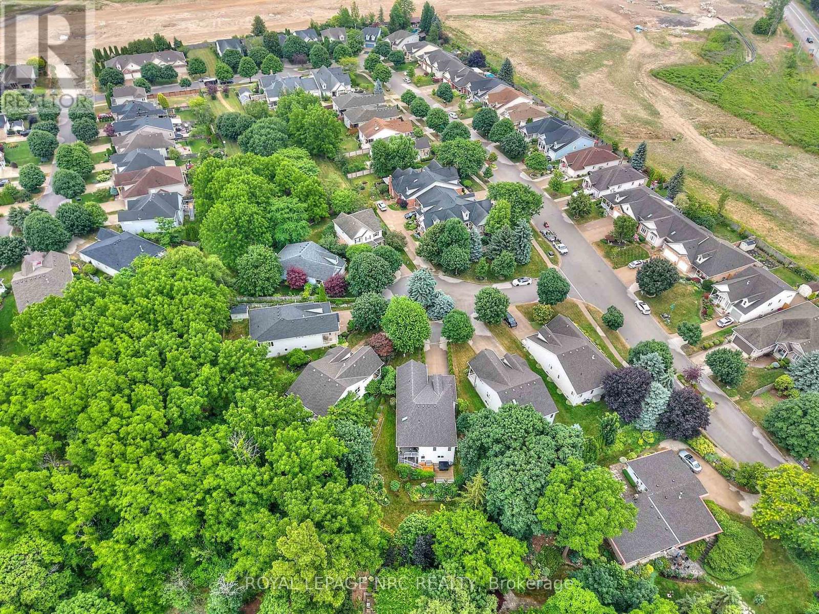 3393 Stanton Court, Lincoln (Lincoln-Jordan/vineland), Ontario  L0R 2E0 - Photo 48 - X12283849