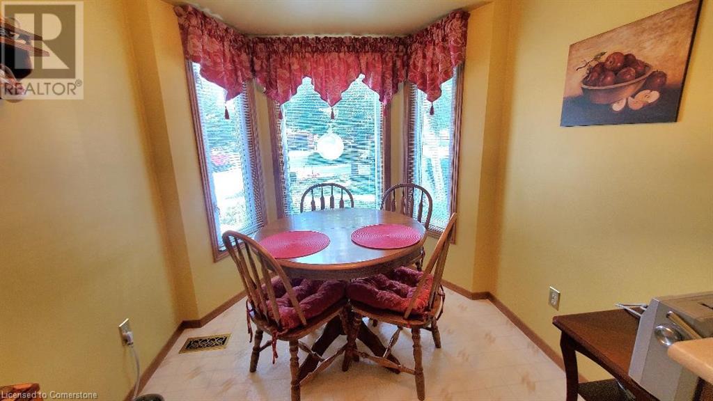 Property at 18 MAGWOOD Court image 3
