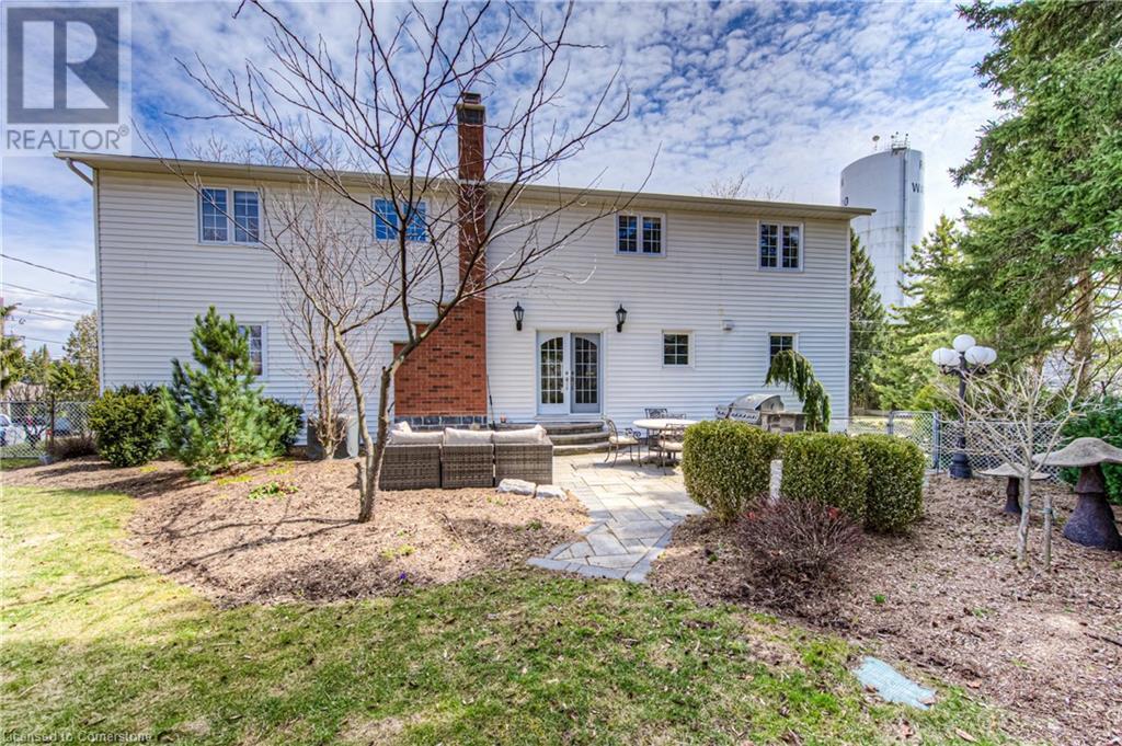 Property at 364 STANLEY Street image 4