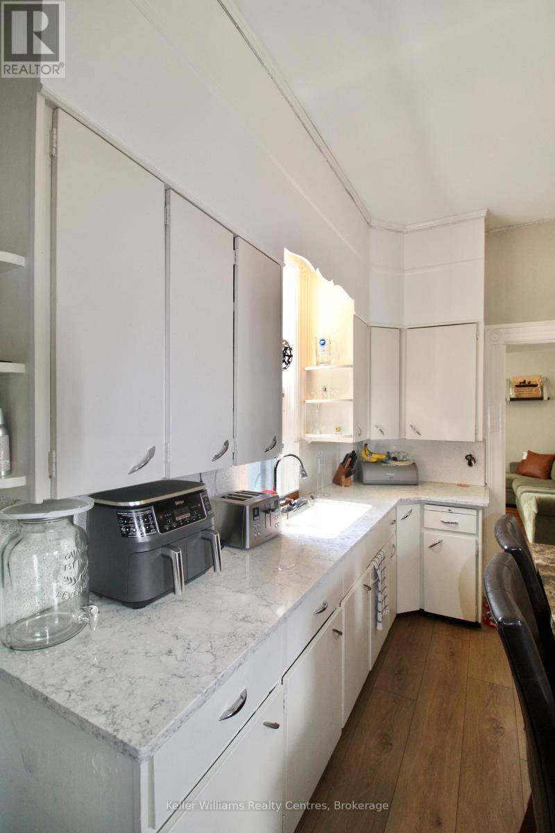 163/165 Countess Street N, West Grey, Ontario  N0G 1R0 - Photo 30 - X12287936