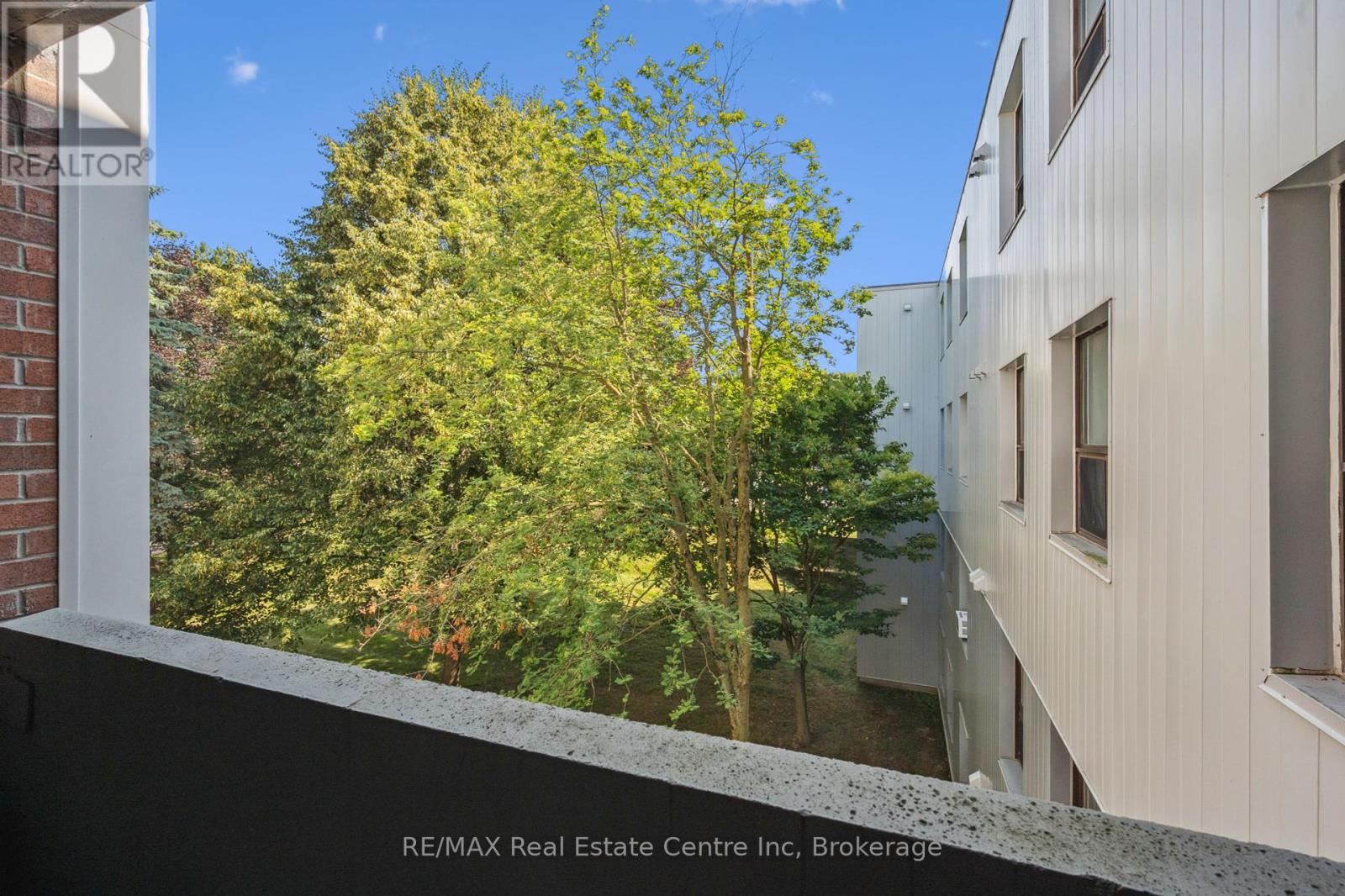 310 - 65 Silvercreek Parkway N, Guelph, Ontario  N1H 7R9 - Photo 12 - X12287987