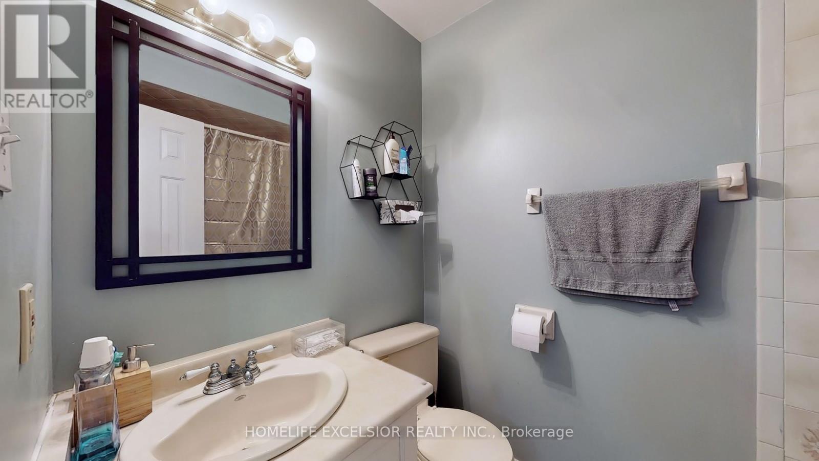 33 - 618 Barton Street, Hamilton, Ontario  L8E 4X3 - Photo 13 - X12287828