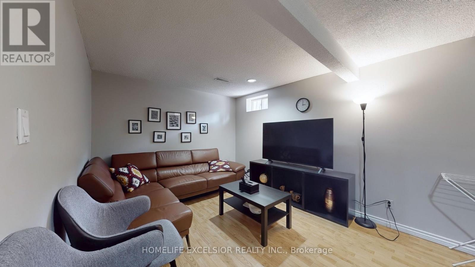 33 - 618 Barton Street, Hamilton, Ontario  L8E 4X3 - Photo 18 - X12287828