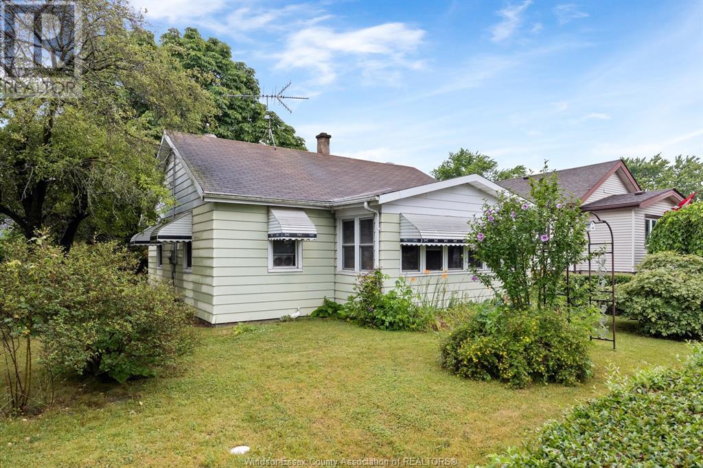 Property at 1065 FORD BOULEVARD image 4