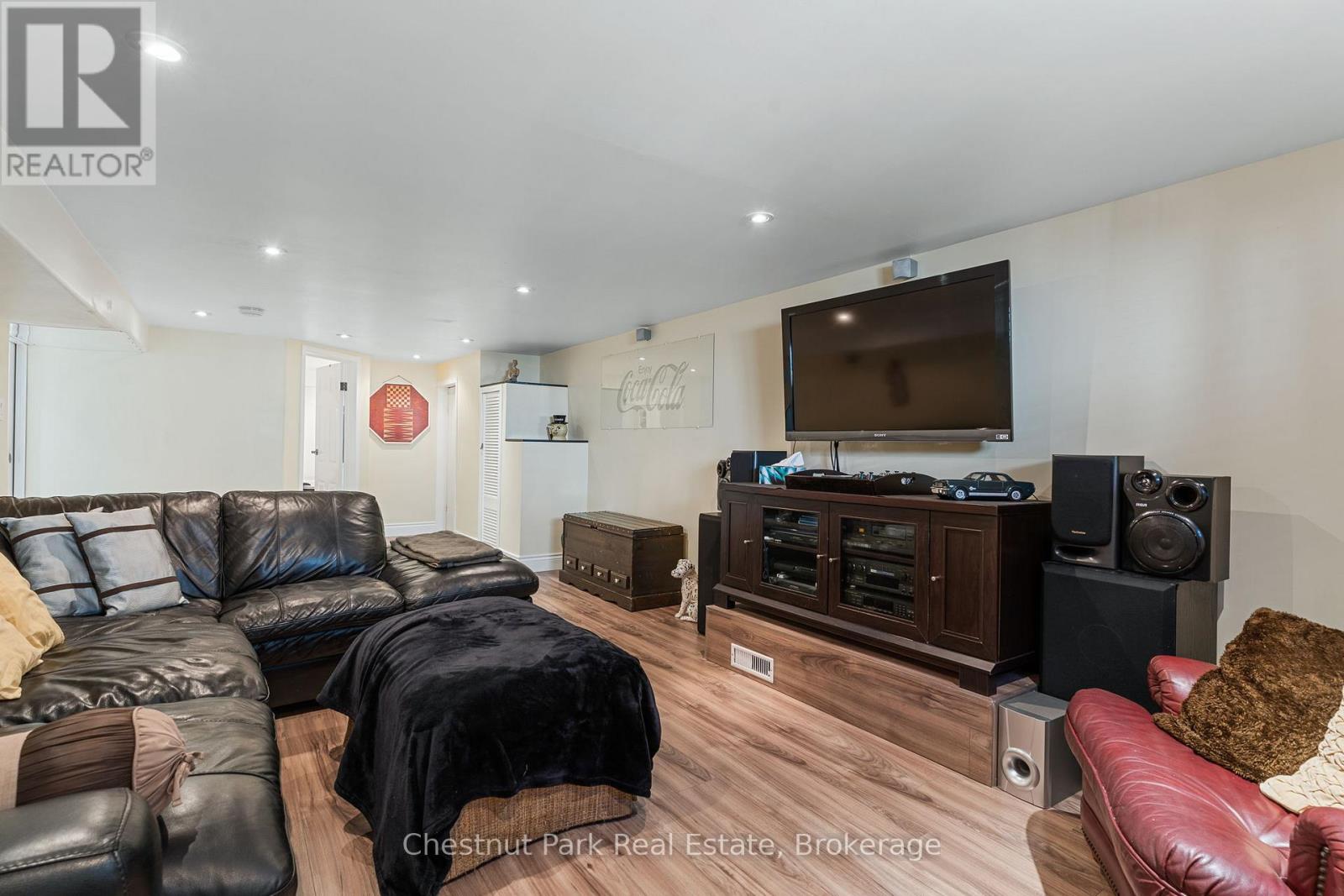 31 Saunders Street, Collingwood, Ontario  L9Y 0G3 - Photo 29 - S12180823