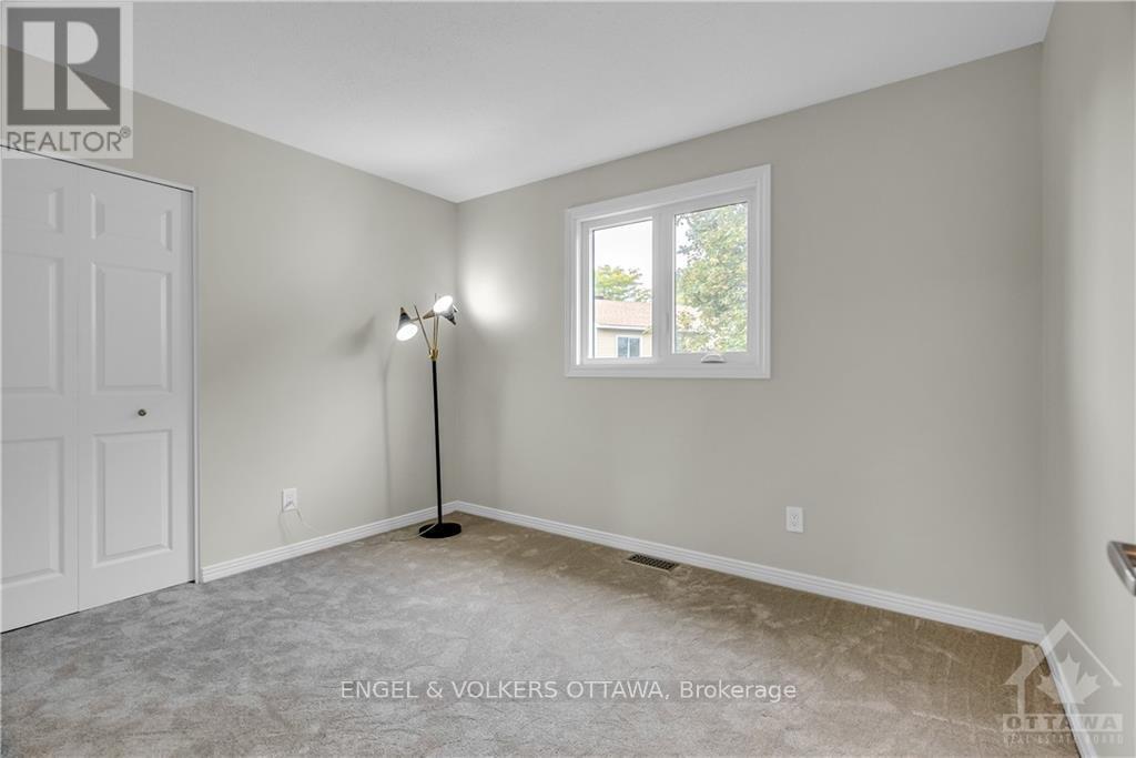 2177 Lenester Avenue, Ottawa, Ontario  K2A 4A9 - Photo 21 - X12288020