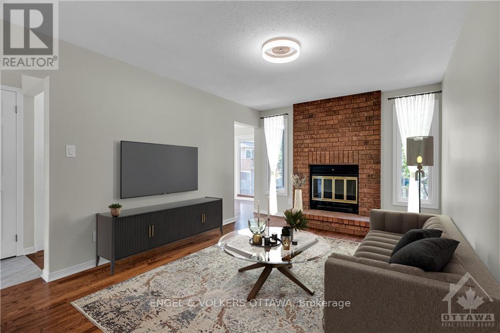 2177 Lenester Avenue, Ottawa, Ontario  K2A 4A9 - Photo 7 - X12288020