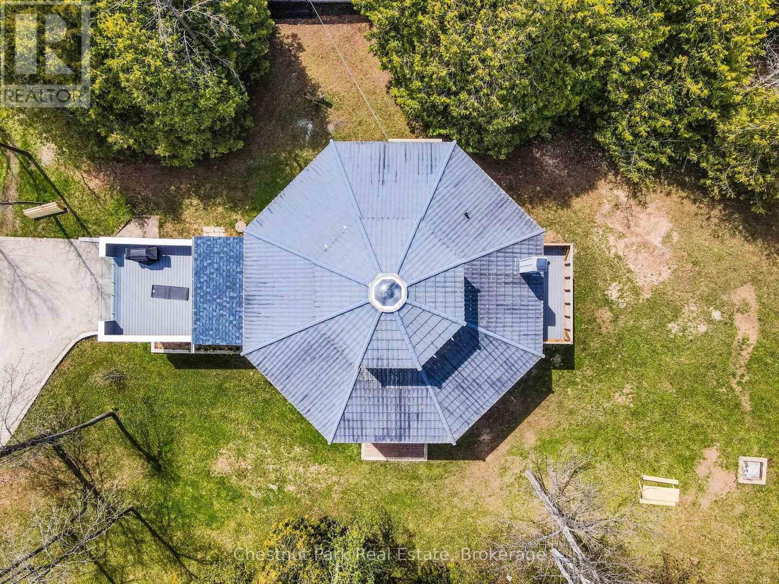 504066 Grey Road 1, Georgian Bluffs, Ontario  N0H 2T0 - Photo 39 - X12222982