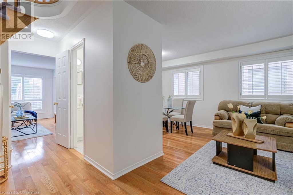 Property at 61 CEDARWOOD Crescent image 3