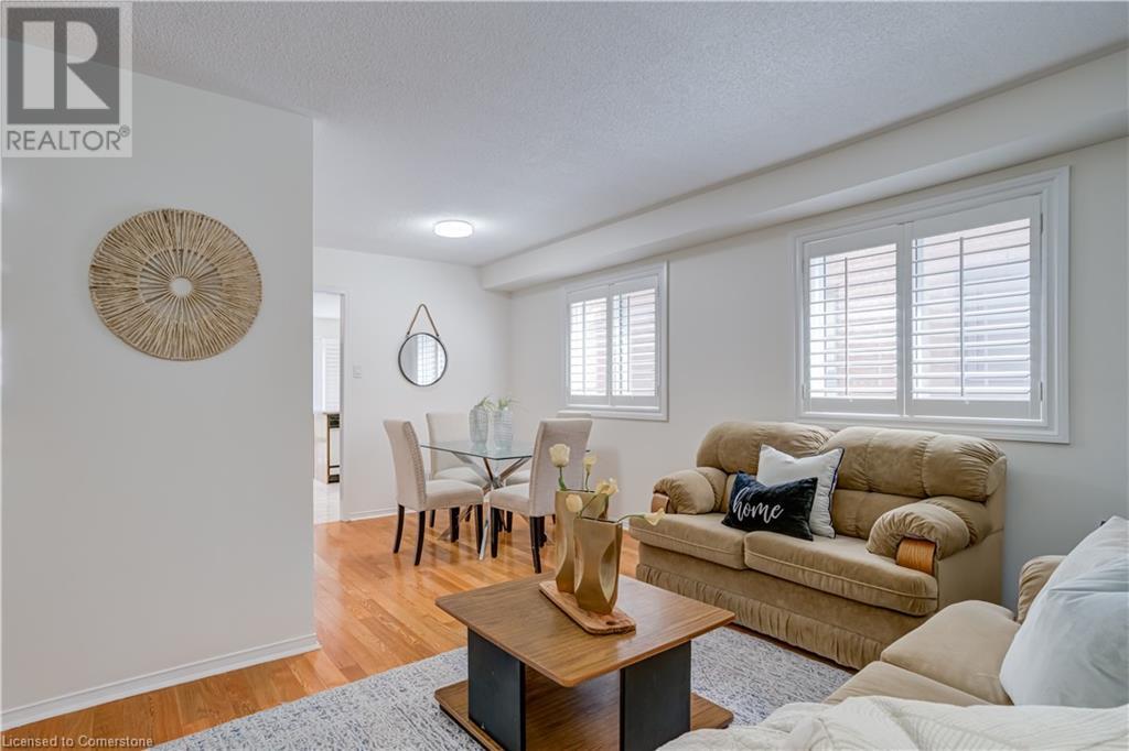 Property at 61 CEDARWOOD Crescent image 4