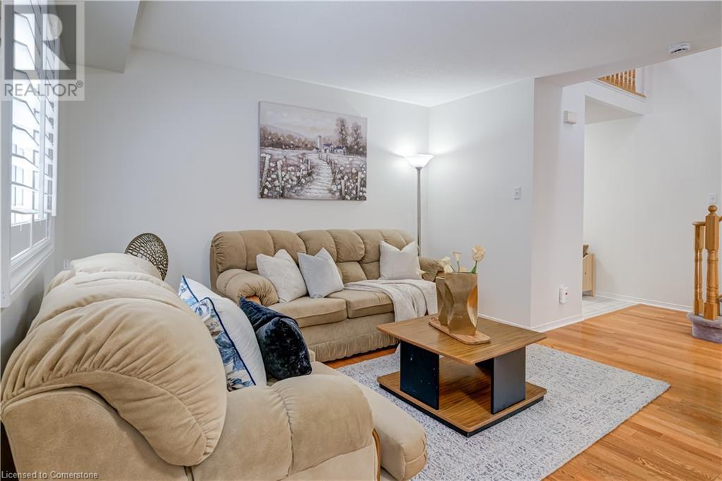 61 Cedarwood Crescent, Brampton, Ontario  L6X 4J9 - Photo 6 - 40751741