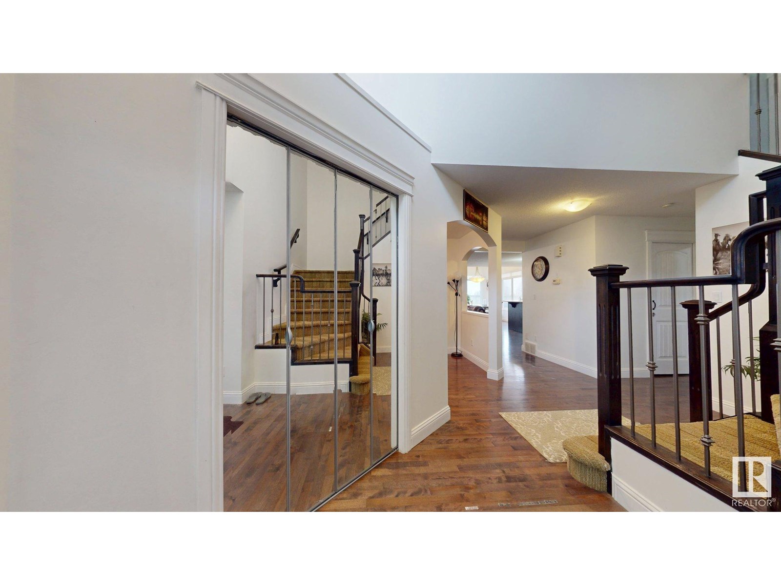 5440 1a Av Sw, Edmonton, Alberta  T6X 0L2 - Photo 3 - E4447969