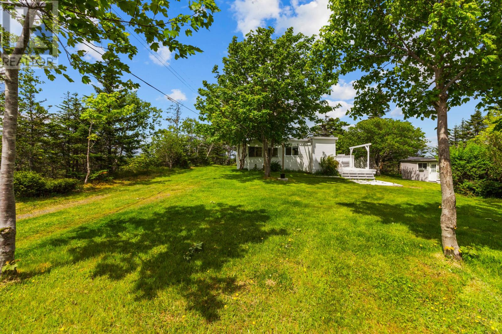 Property at 204 Vineland Road image 1
