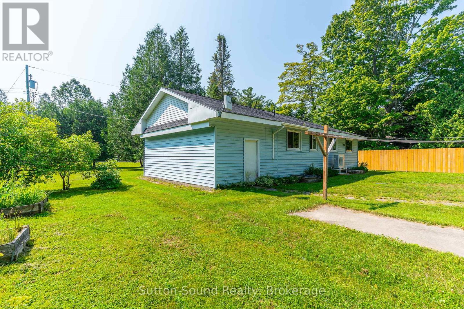 29 Avele Road, South Bruce Peninsula, Ontario  N0H 1X0 - Photo 41 - X12288017