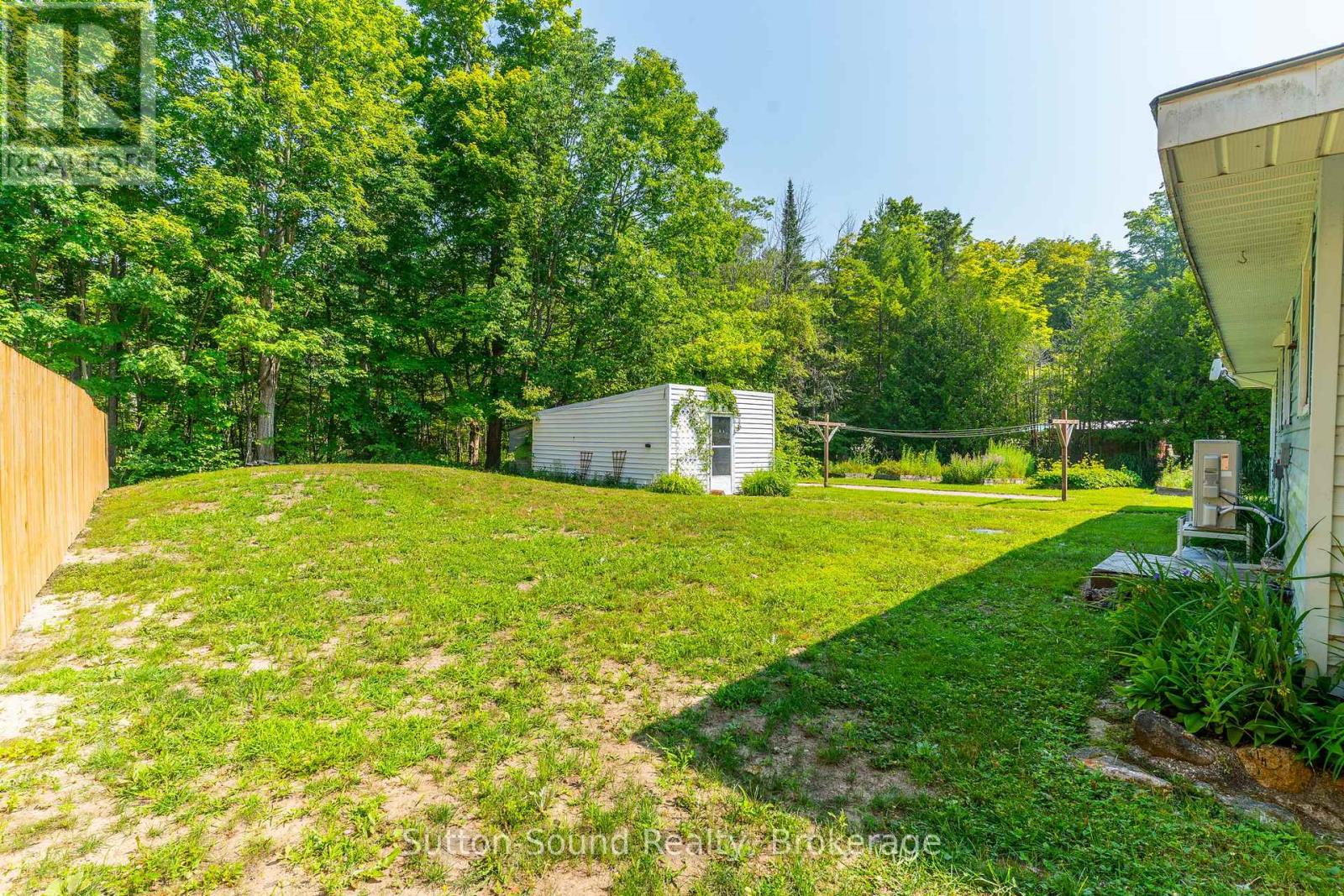 29 Avele Road, South Bruce Peninsula, Ontario  N0H 1X0 - Photo 46 - X12288017