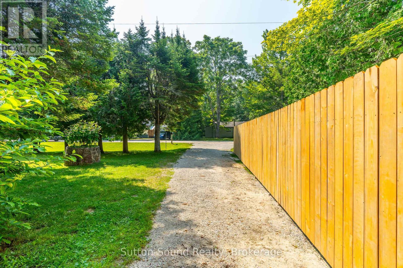 29 Avele Road, South Bruce Peninsula, Ontario  N0H 1X0 - Photo 47 - X12288017