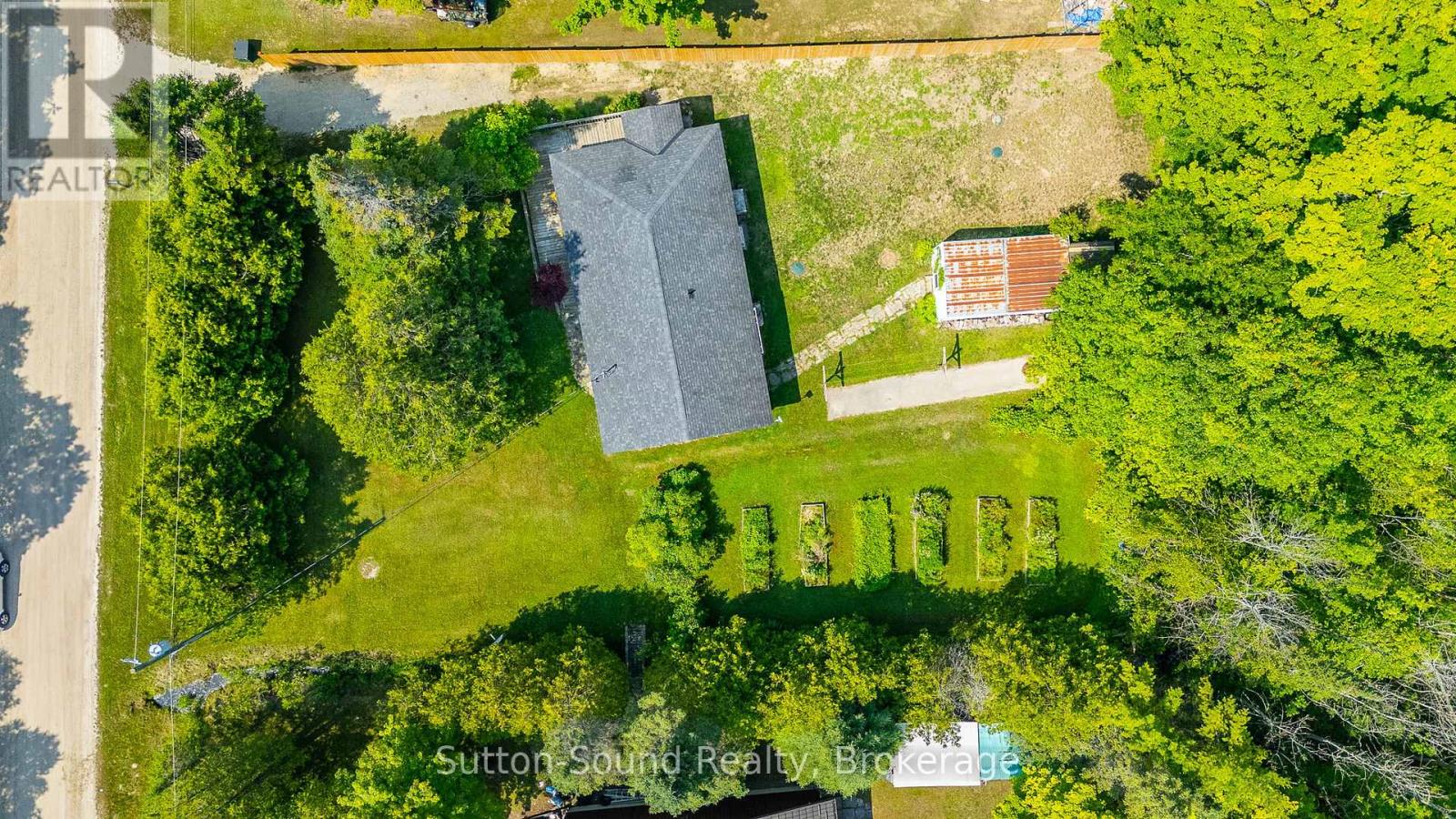 29 Avele Road, South Bruce Peninsula, Ontario  N0H 1X0 - Photo 49 - X12288017