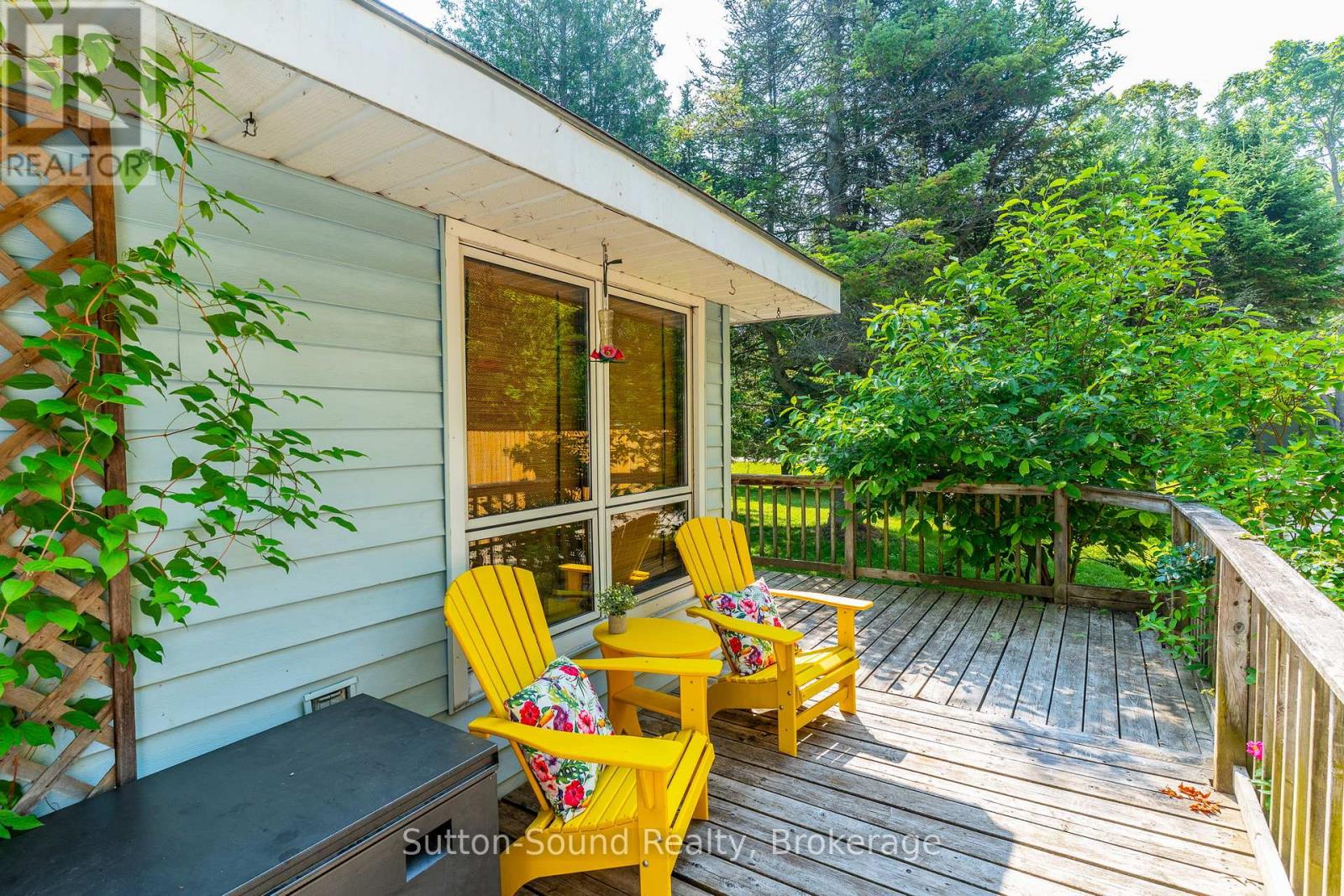 29 Avele Road, South Bruce Peninsula, Ontario  N0H 1X0 - Photo 8 - X12288017
