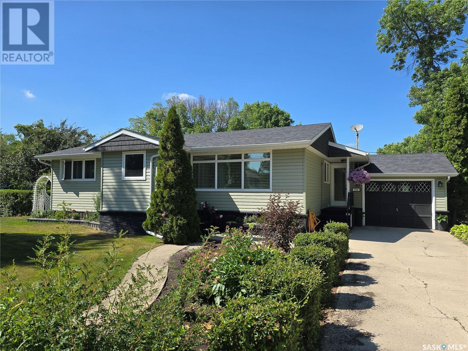 708 Wolseley AVENUE, Grenfell, Saskatchewan