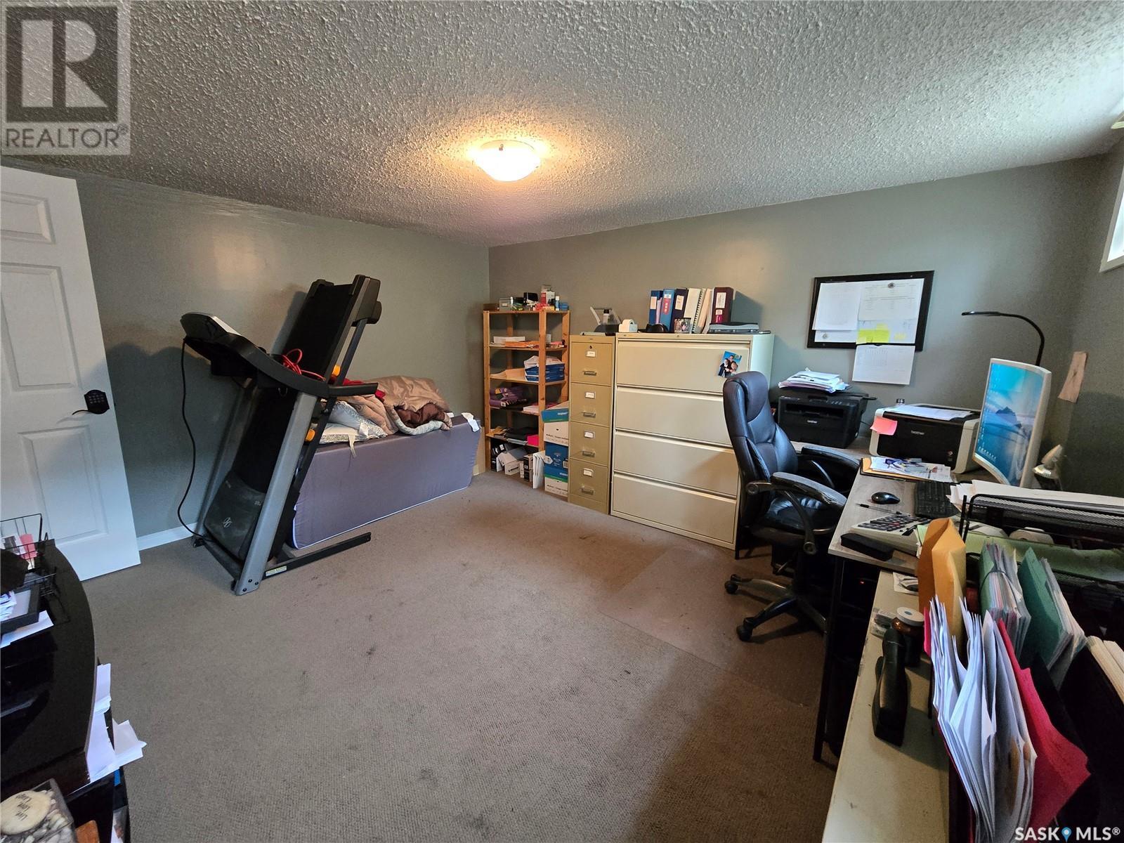 708 Wolseley Avenue, Grenfell, Saskatchewan  S0G 2B0 - Photo 36 - SK012766