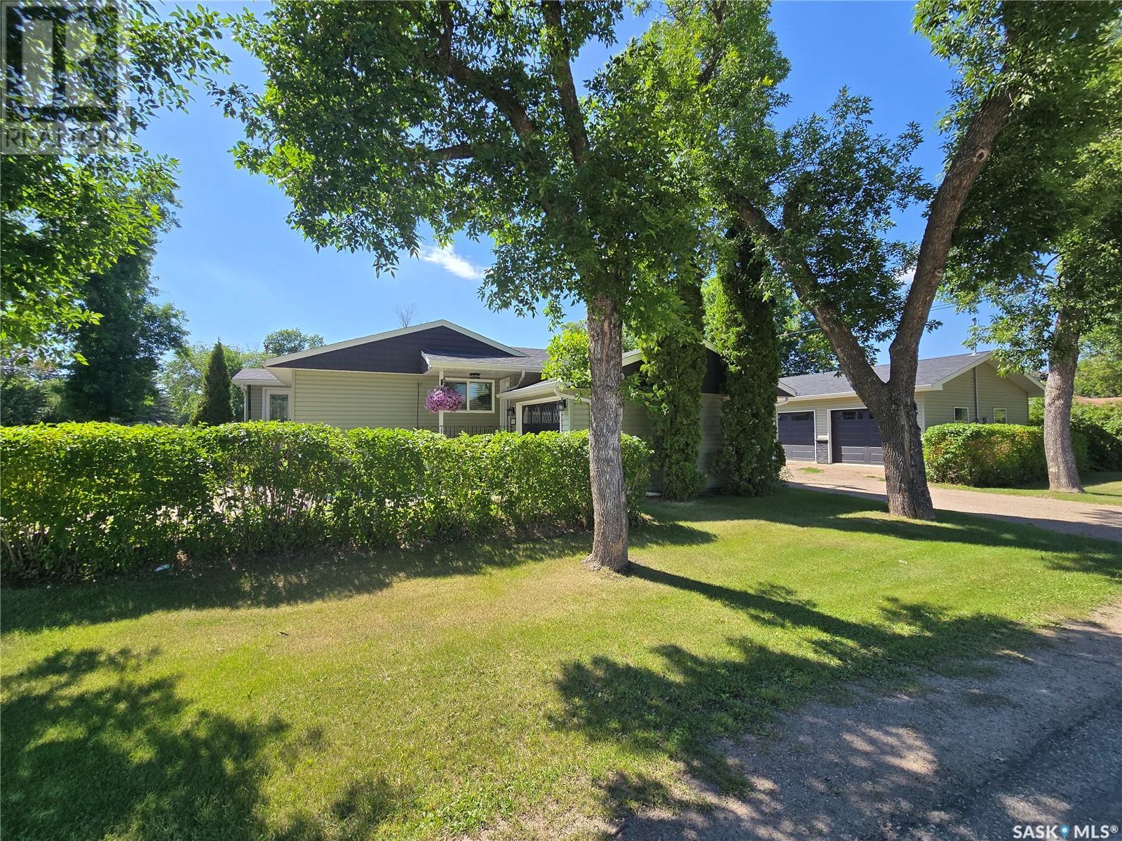 708 Wolseley Avenue, Grenfell, Saskatchewan  S0G 2B0 - Photo 5 - SK012766