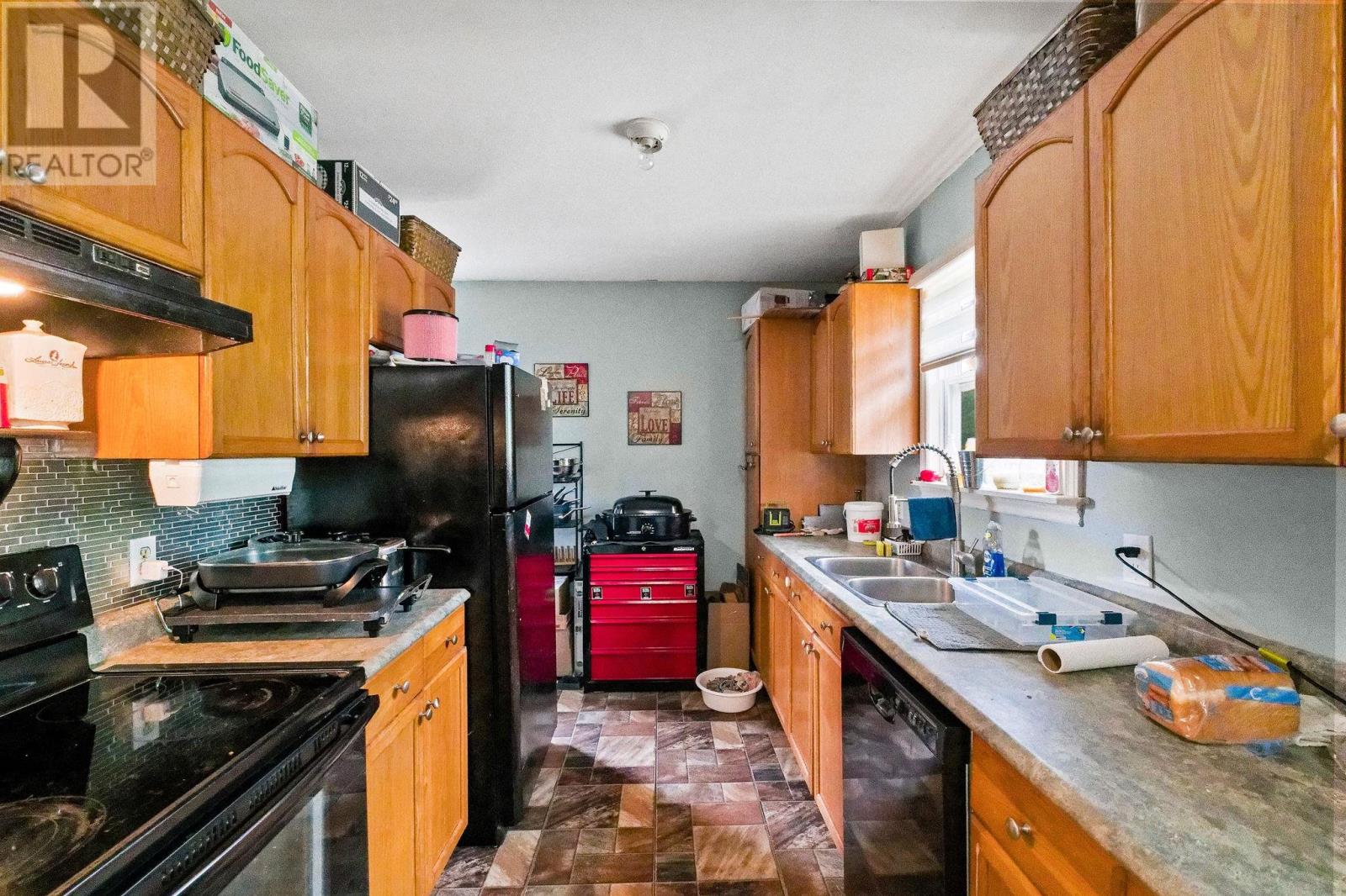 213 Patterson Drive, Charlottetown, Prince Edward Island  C1A 8J2 - Photo 4 - 202517784