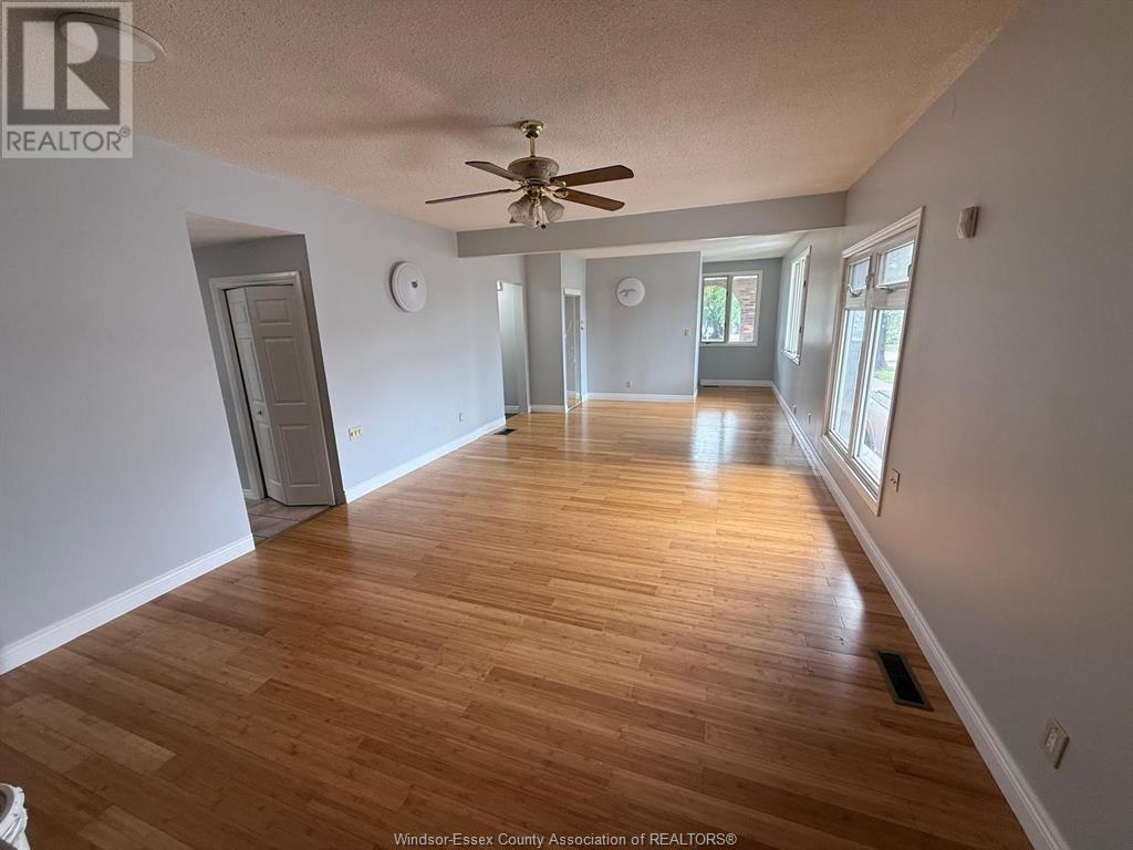 Property at 3880 HOWARD AVENUE image 4