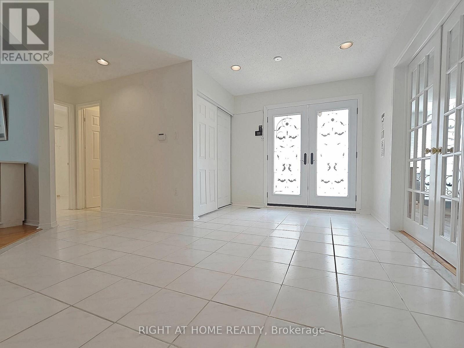 Property at 116 COOPERAGE CRESCENT image 4