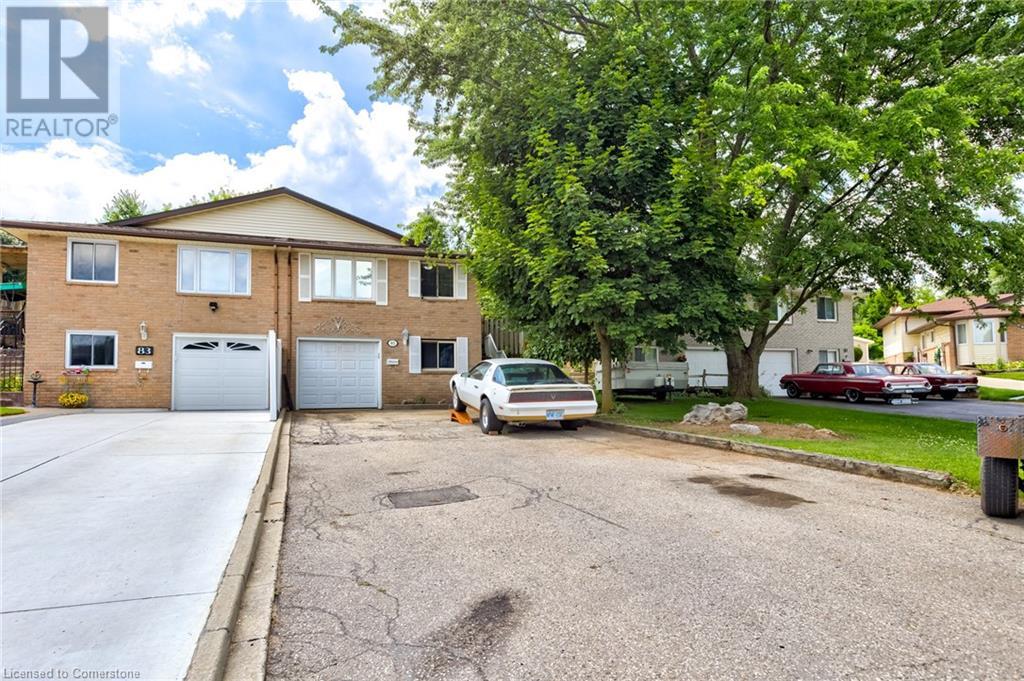 Property at 85 FROBISHER Court image 2