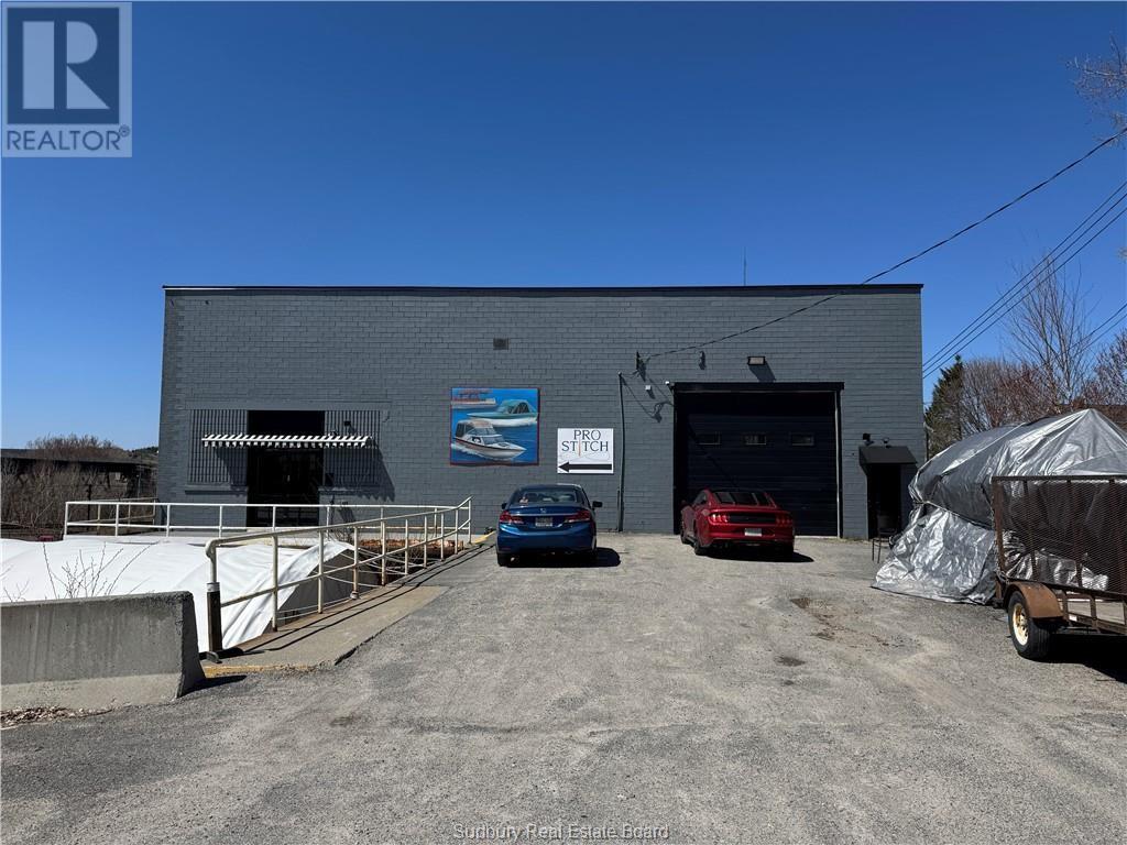 250 Frood Road, Sudbury, Ontario  P3C 4Z5 - Photo 2 - 2123595