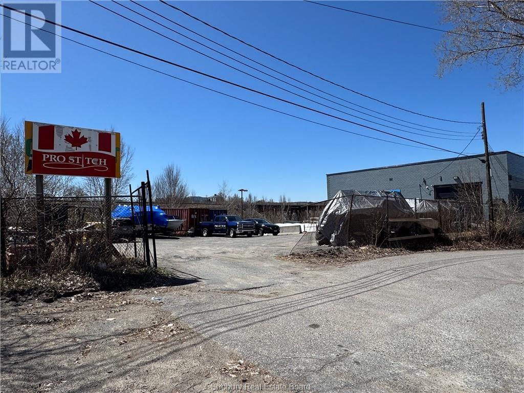 250 Frood Road, Sudbury, Ontario  P3C 4Z5 - Photo 3 - 2123595