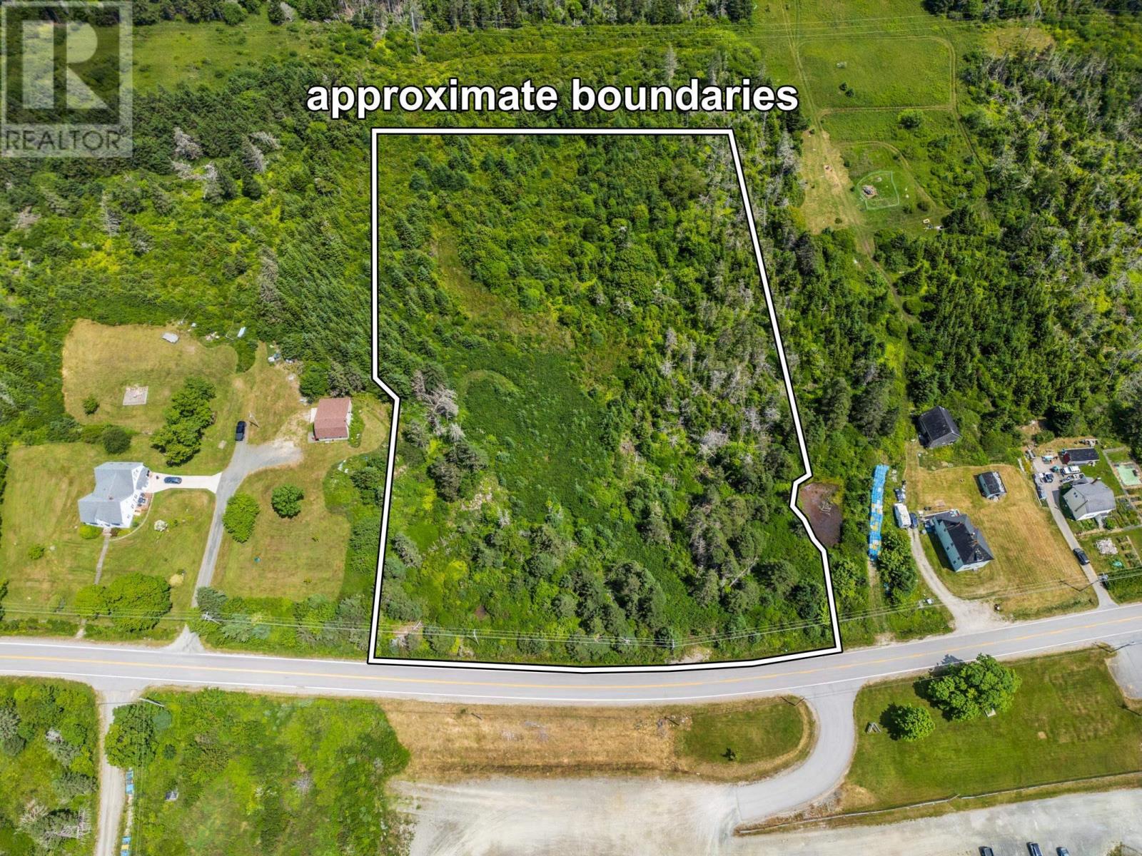 Lot Highway 3, middle east pubnico, Nova Scotia