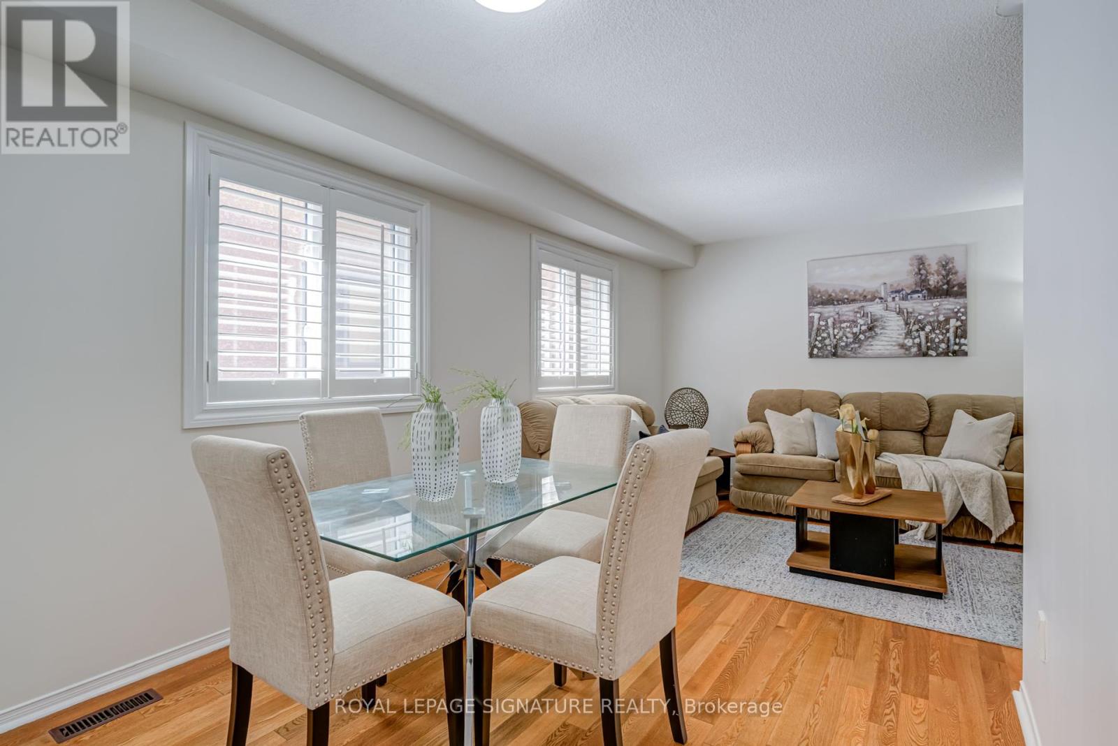 61 Cedarwood Crescent, Brampton, Ontario  L6X 4J9 - Photo 11 - W12287946