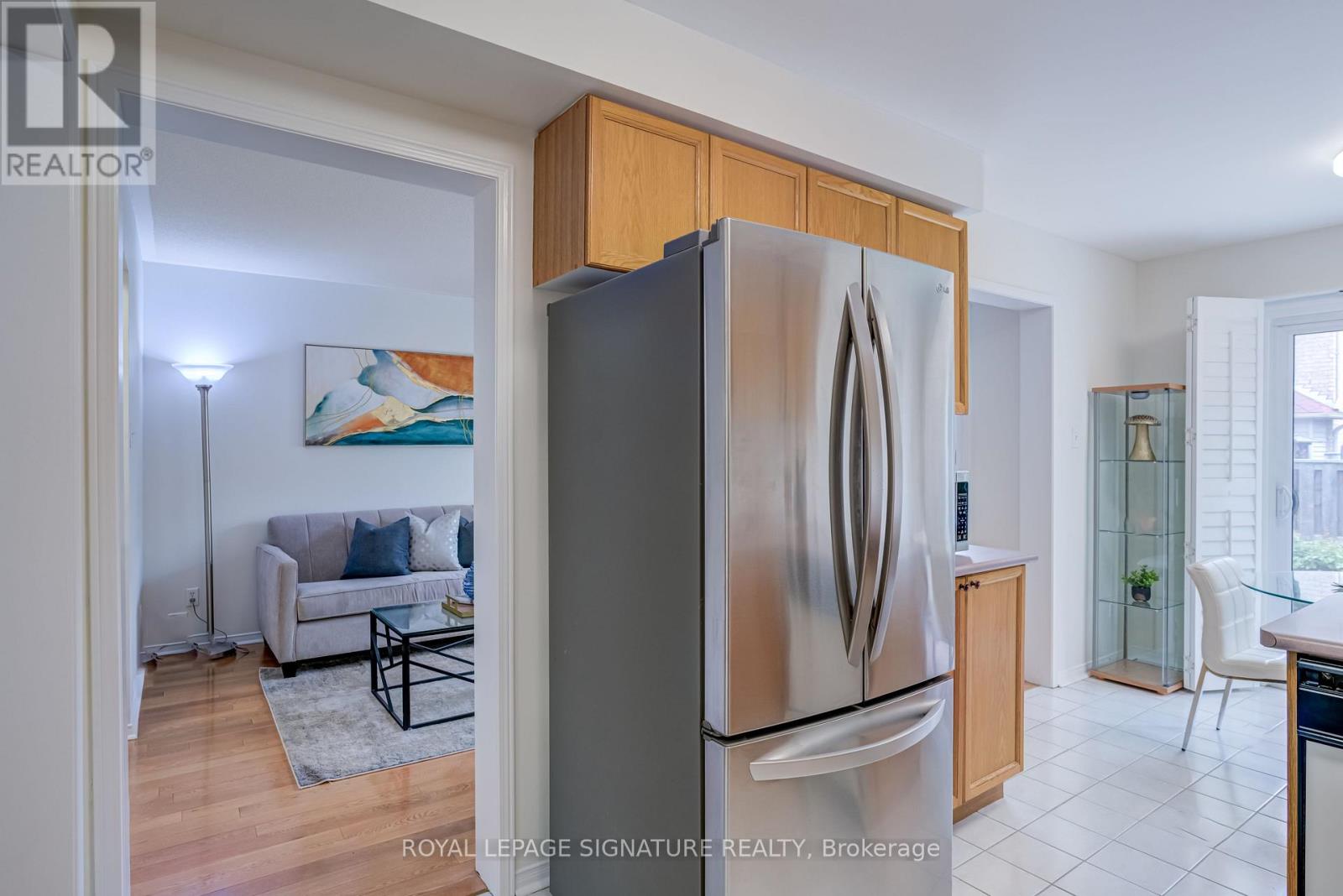 61 Cedarwood Crescent, Brampton, Ontario  L6X 4J9 - Photo 19 - W12287946