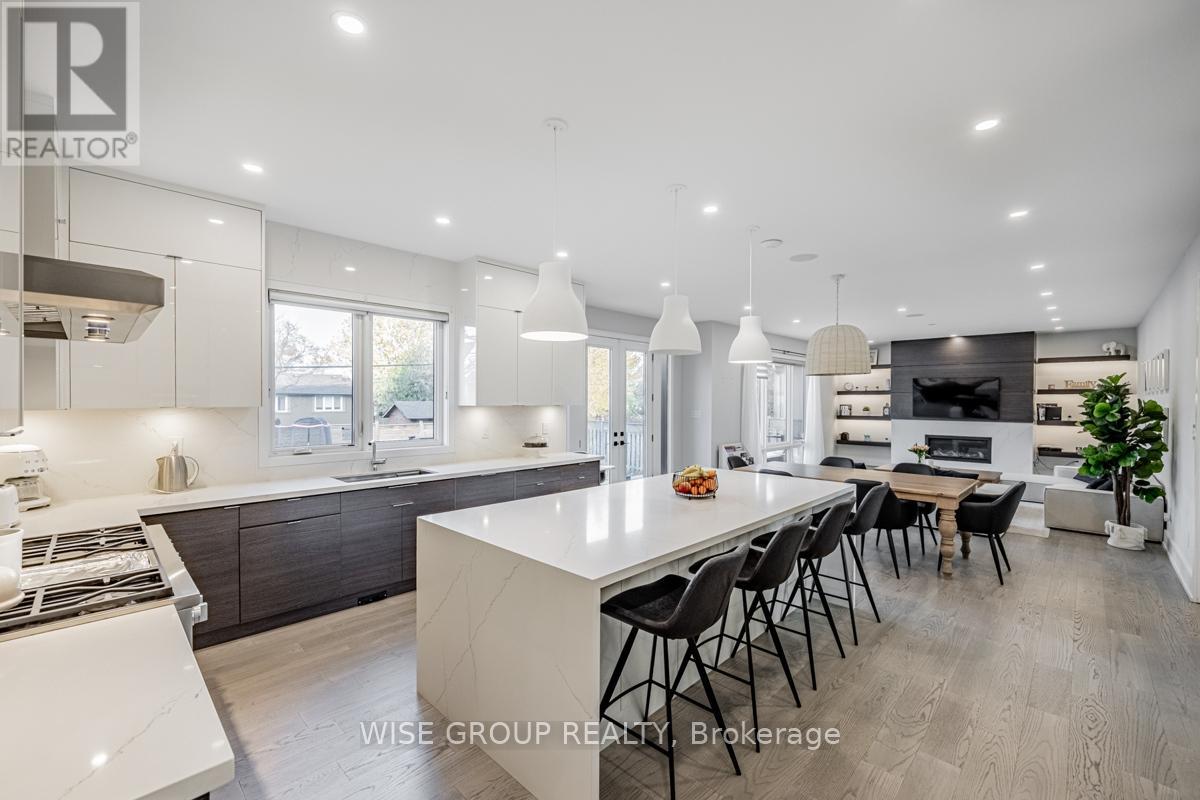 1322 Stanbury Road, Oakville, Ontario  L6L 2J4 - Photo 14 - W12288008