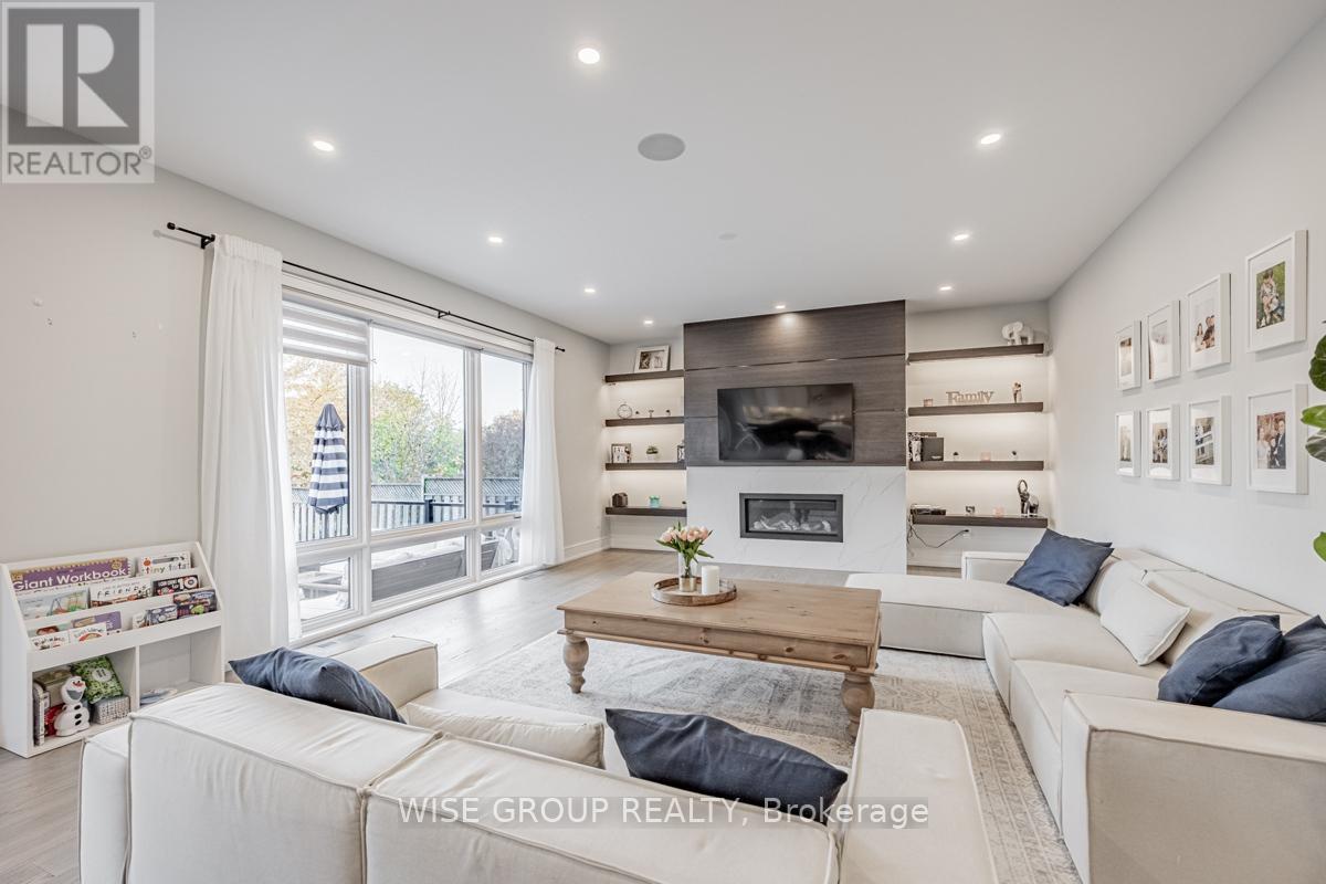 1322 Stanbury Road, Oakville, Ontario  L6L 2J4 - Photo 17 - W12288008