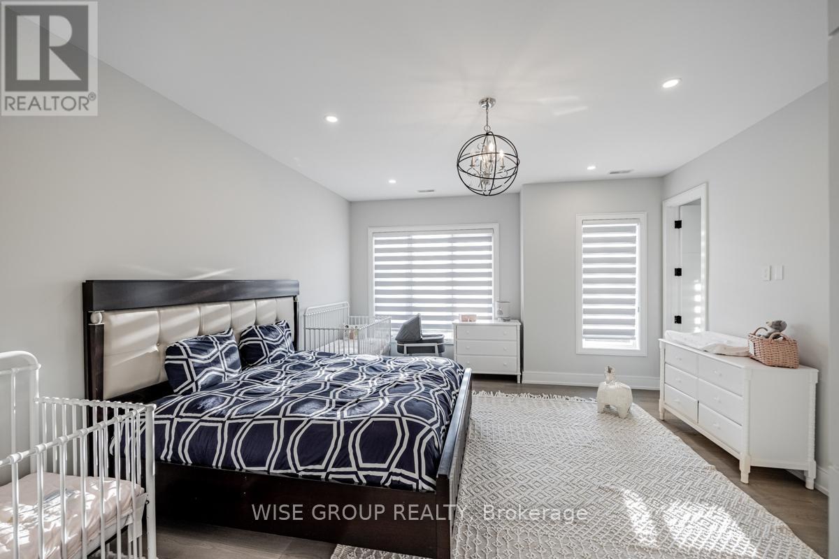 1322 Stanbury Road, Oakville, Ontario  L6L 2J4 - Photo 23 - W12288008