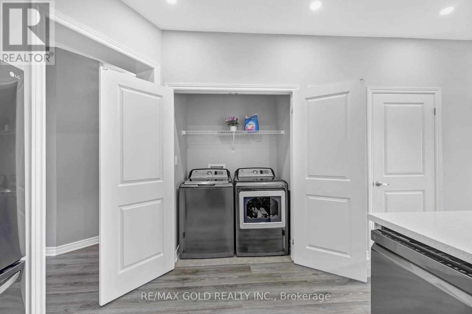 45 Harvest Avenue, Tillsonburg, Ontario  N4G 0H9 - Photo 34 - X12287913