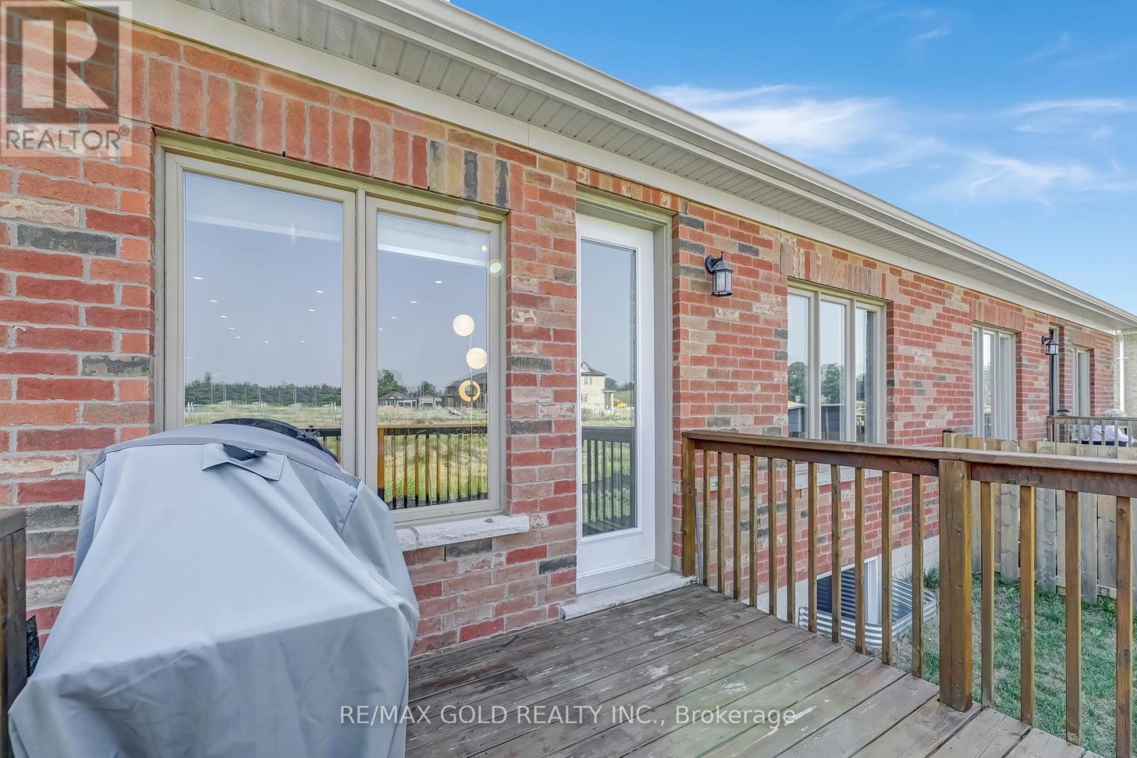 45 Harvest Avenue, Tillsonburg, Ontario  N4G 0H9 - Photo 38 - X12287913