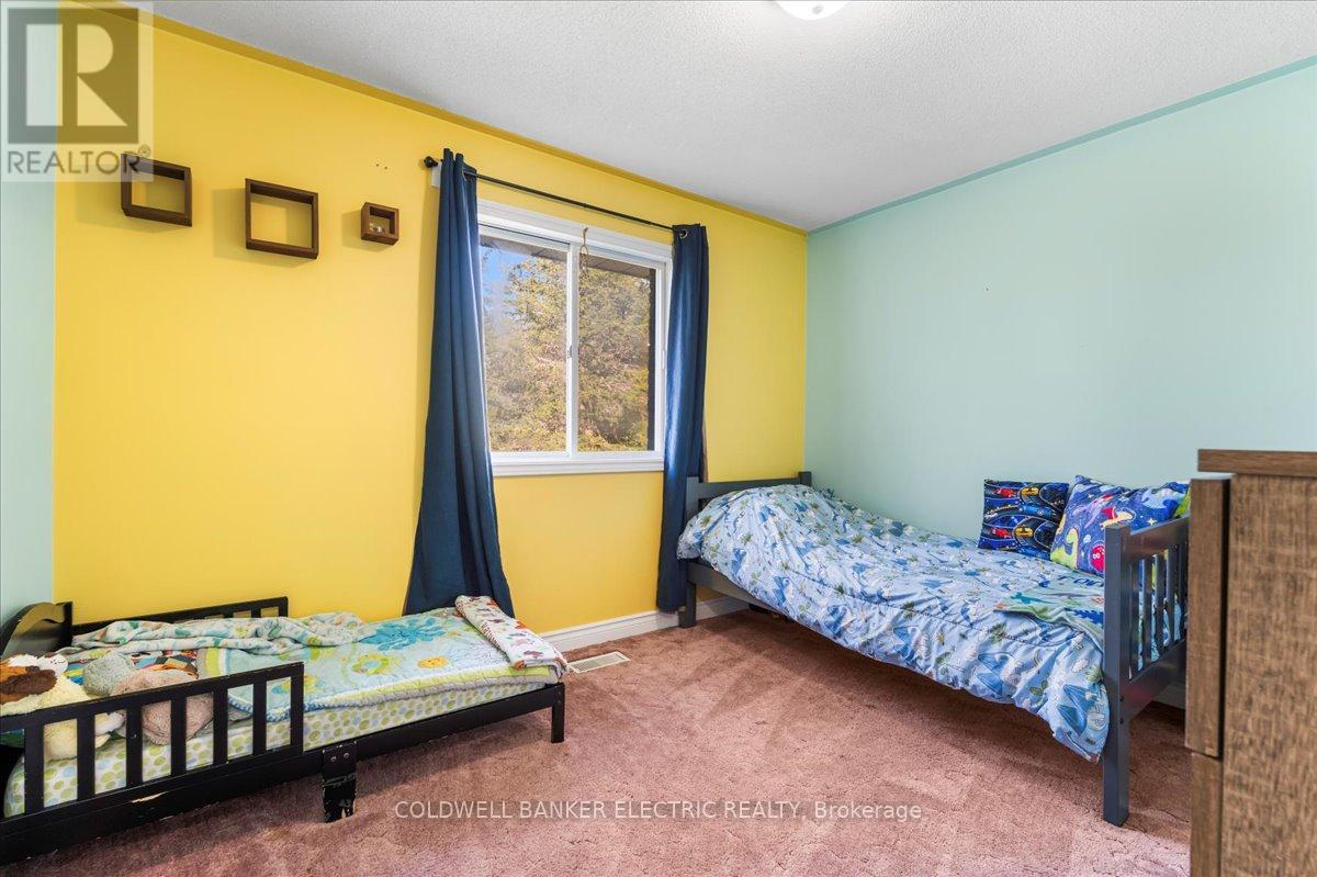 15 Mcintyre Road, Prince Edward County, Ontario  K0K 1A0 - Photo 22 - X12231905